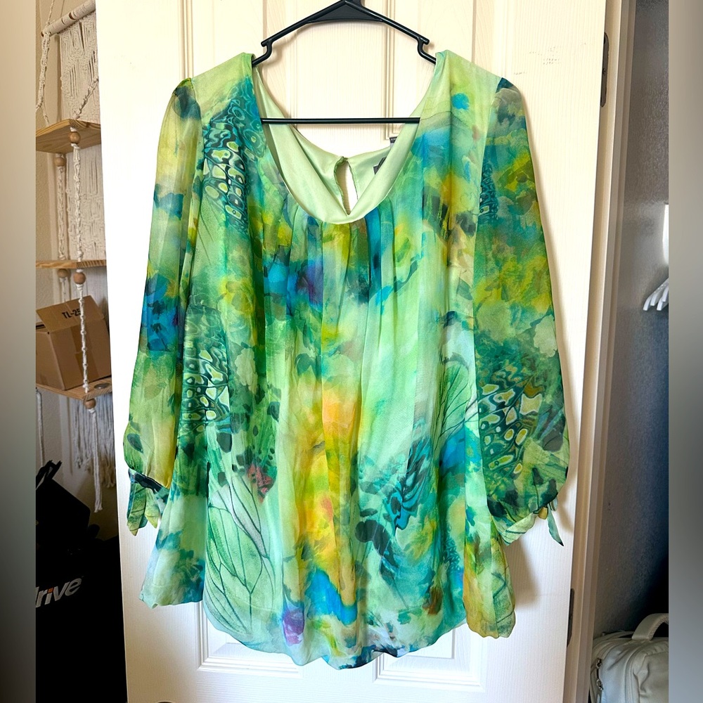Roz and Ali Blouse